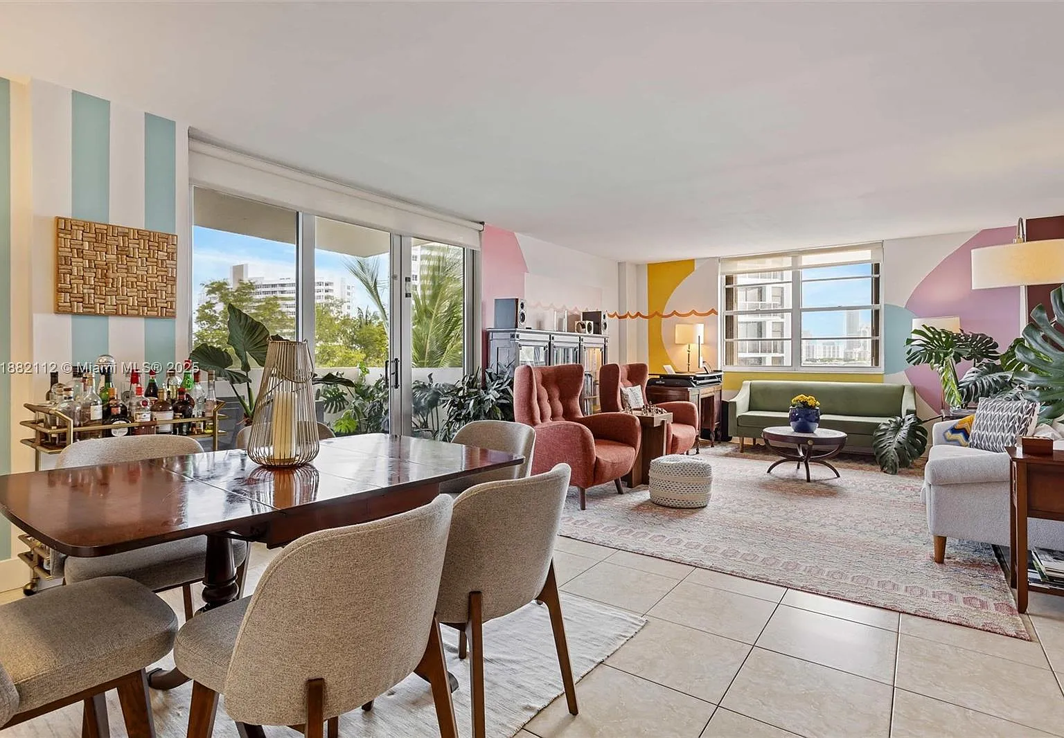 2 bed, 1320 sqft, $5,000 — Photo 1