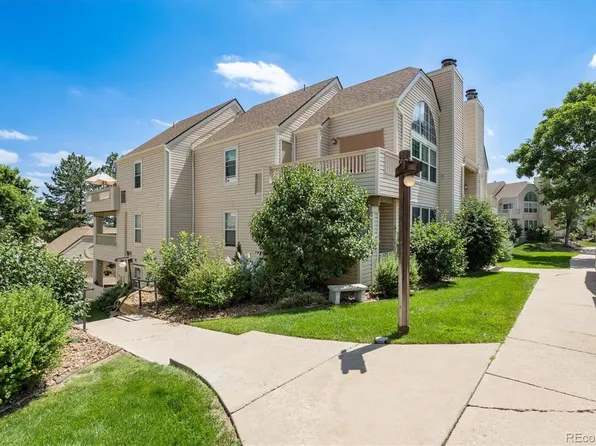 985 S Miller Street #302, Lakewood, CO 80226