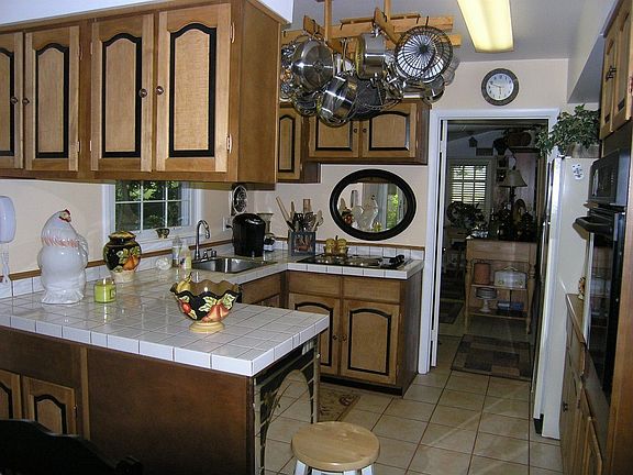 5th image of 13116 Pennypacker Ln