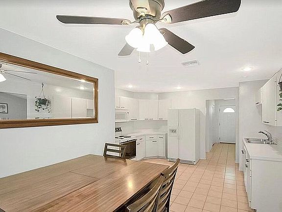 5th image of 872 4th Ln