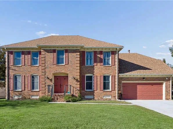 218 Lakewood Park Dr, Newport News, VA 23602