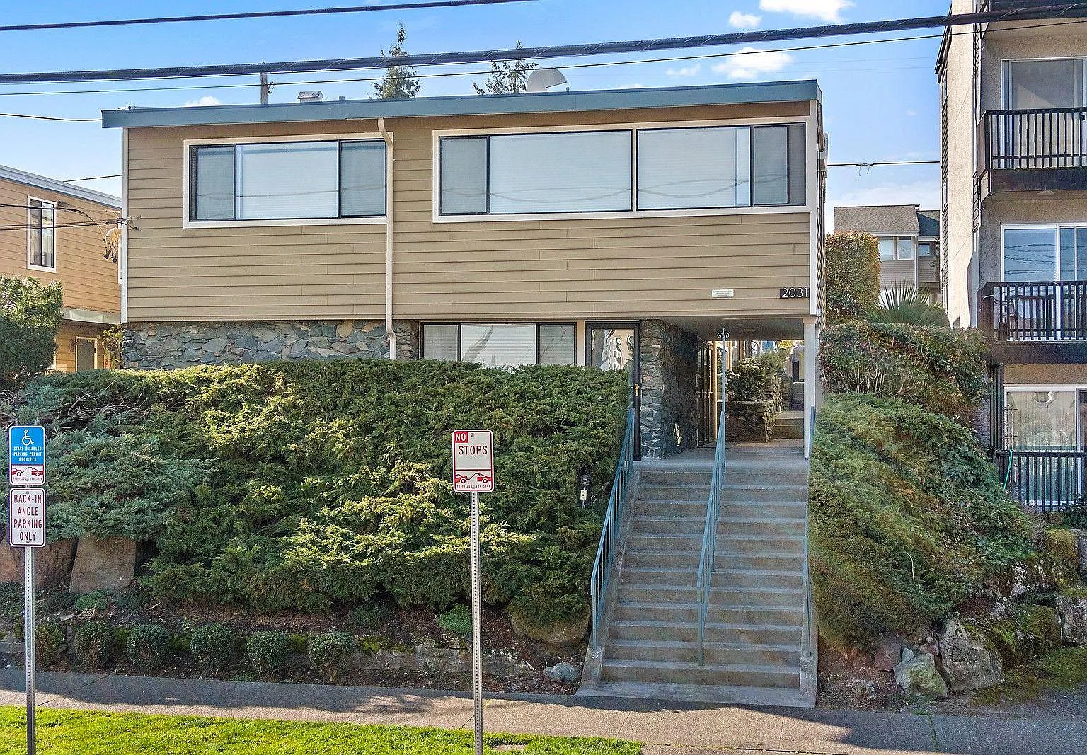 1 bed, 625 sqft, $1,825 — Photo 3