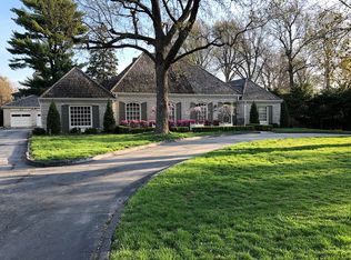 1655 E Catalpa St, Springfield, MO 65804