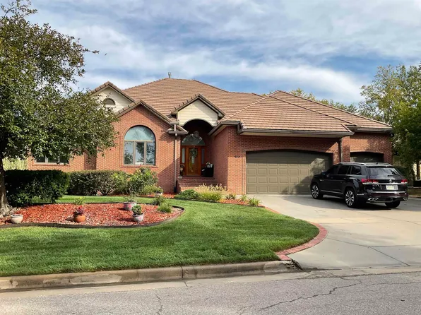 912 Terradyne Cir, Andover, KS 67002
