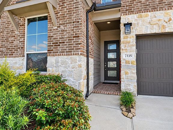 3rd image of 7335 Rolling Grove Ln