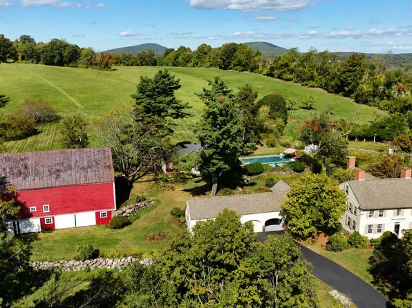 89 Chestnut Hill Road, Amherst, NH 03031