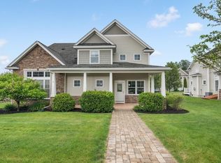 6 Saint James Dr, Andover, MA 01810