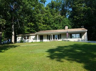 6152 Pigeon Hill Rd, Spring Grove, PA 17362