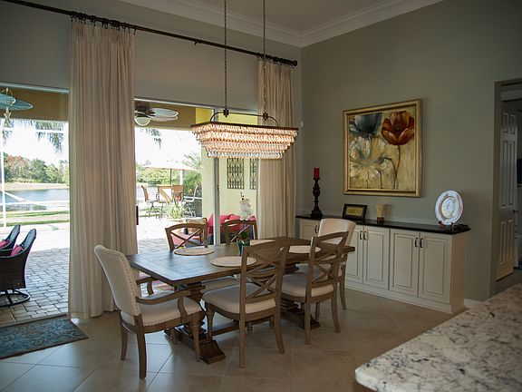 3rd image of 10918 SW Blue Mesa Way