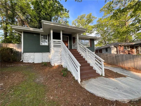 136 Victor Cir NW, Atlanta, GA 30314