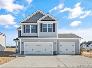 335 Tulip Oak Dr, Raeford, NC 28376