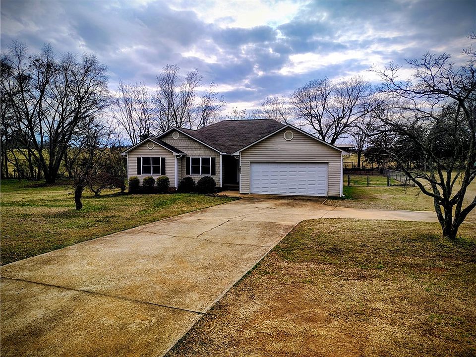 1st image of 1809 Busby Rd