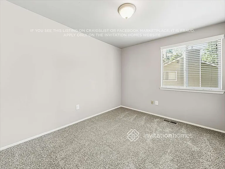 20211 111th Street Ct E — Photo 16