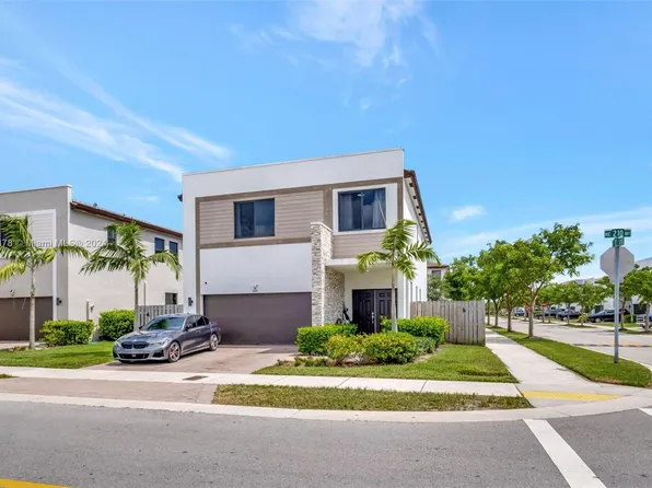 220 NE 210th Way, Miami, FL 33179