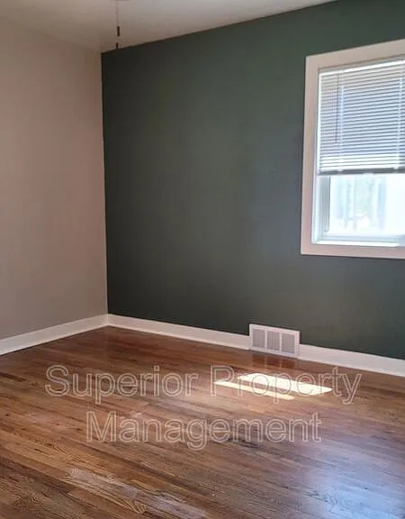 102 A St — Photo 3