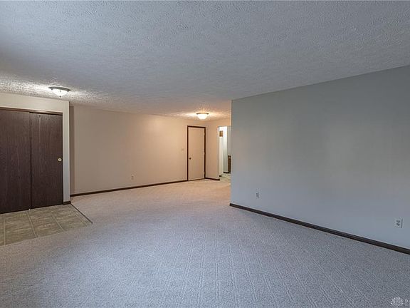 3rd image of 1246 Shawn Dr