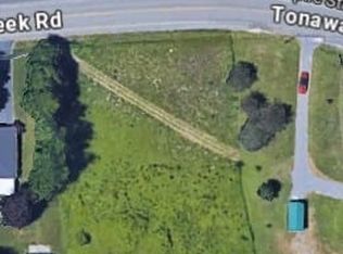 2761 Tonawanda Creek Rd, Amherst, NY 14228