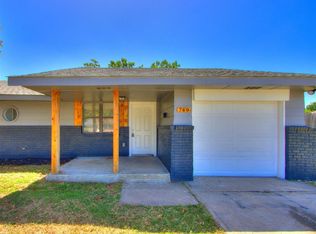 749 N Dallas Ave, Moore, OK 73160