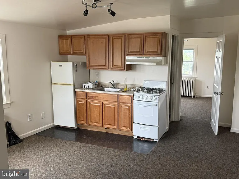 919 12th Ave #3B — Photo 3