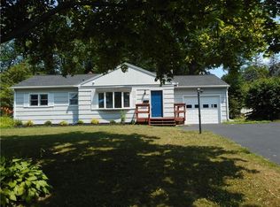 70 Hillside Rd, Penfield, NY 14526