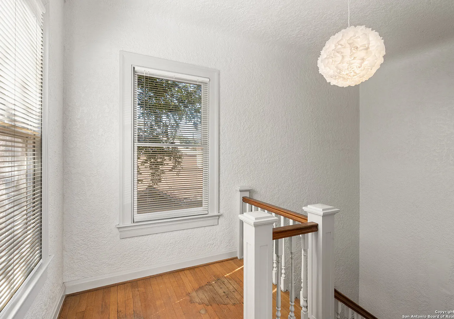 2 bed, 1588 sqft, $2,200 — Photo 4