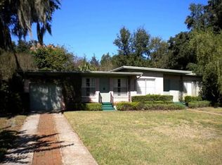 4327 Corley Island Rd, Leesburg, FL 34748