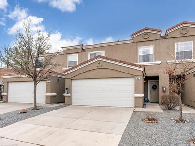 5625 Vista Luna Dr APT 102, Sparks, NV, 89436