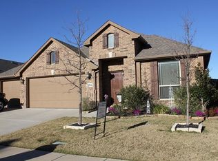 1205 Longhorn Dr, Aubrey, TX 76227