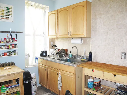 Rented by Stewart Harrison LLC | media 22