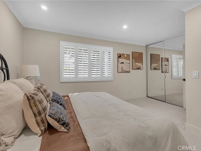 48792 Desert Flower Dr — Photo 32