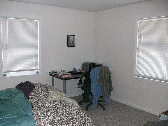 4th image of 61 Cuyler Ave #2