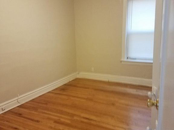 3rd image of 4708 N Saint Louis Ave APT 3