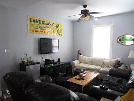 163 Calumet St #2 — Photo 4