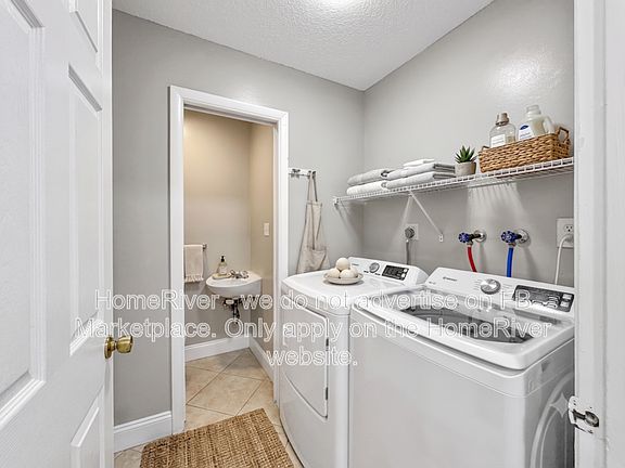 4th image of 2015 Oleander Blvd APT D