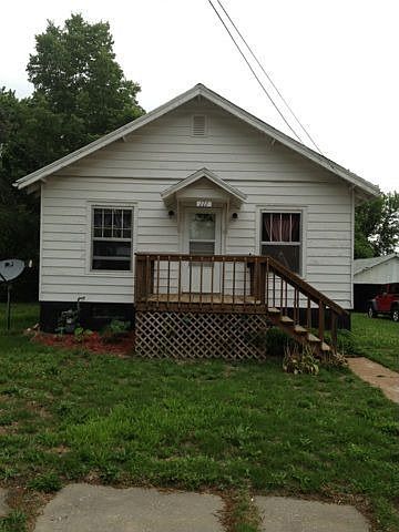 front of house from street