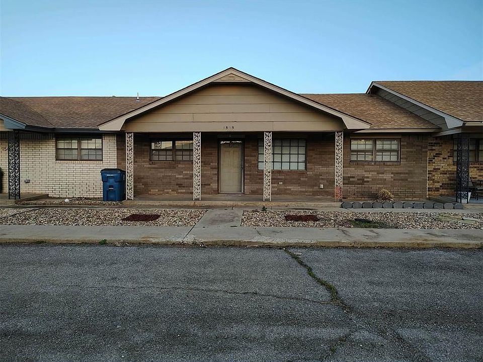 1st image of 1505 Crestview Dr