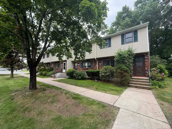 45 Brookside Village #45, Enfield, CT 06082