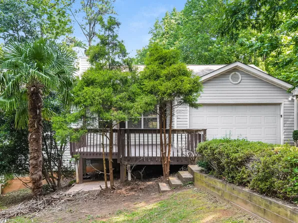 2740 Lakeside Trl, Cumming, GA 30041