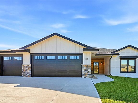 2nd image of 110 Firethorn Dr