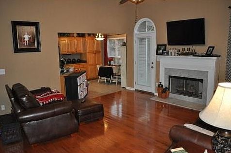 5th image of 54 Woodhaven Ct