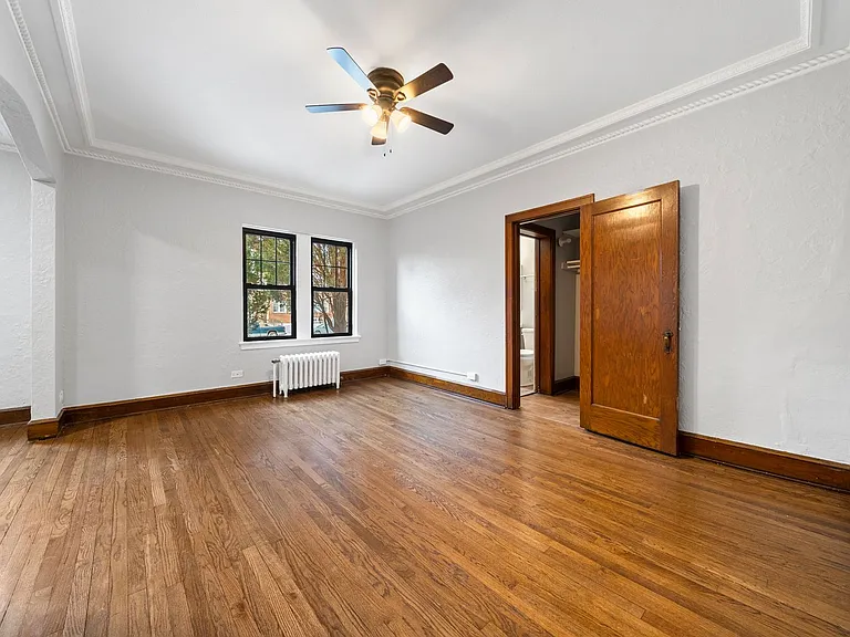 Bella Casa Apartments — Photo 22