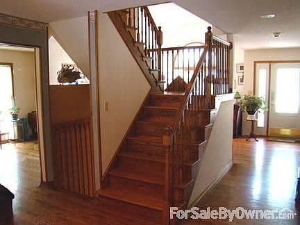 5th image of 3412 S Ashwood Dr