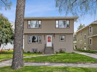604 9th St S, Fargo, ND 58103