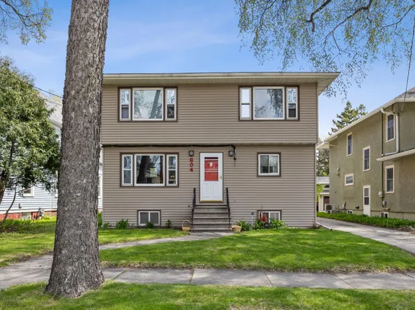 604 9th St S, Fargo, ND 58103