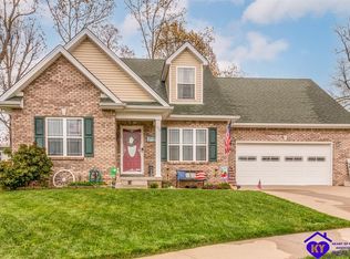 158 Wiltshire Ave, Vine Grove, KY 40175