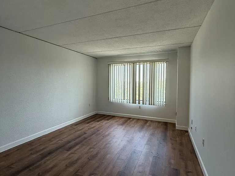 1550 Worcester Rd #304 — Photo 17