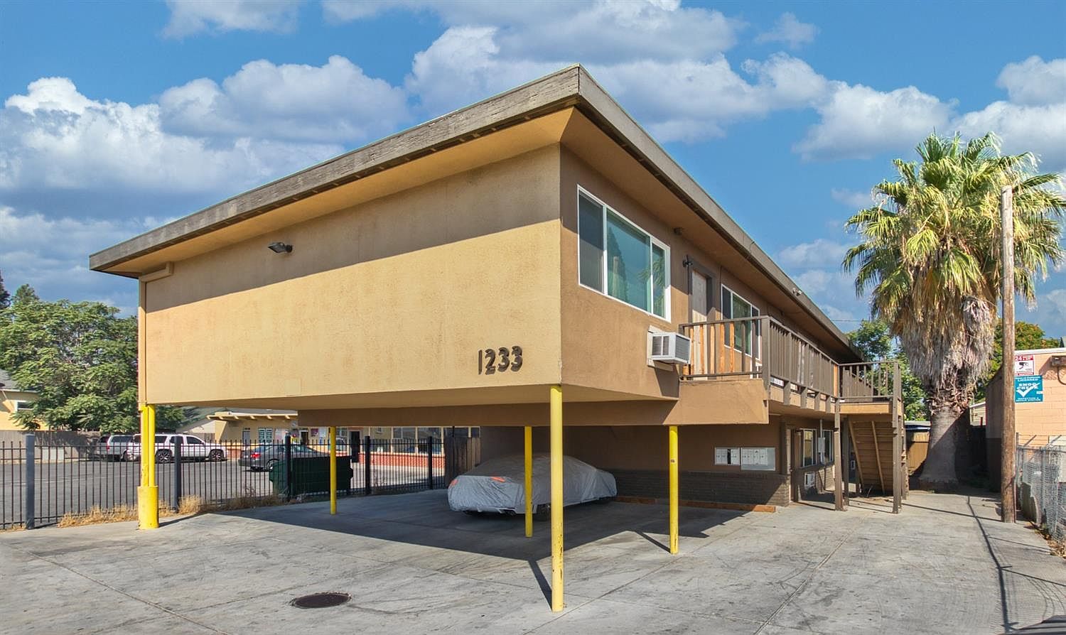 1233 E er Ave, Stockton, CA 95205 Zillow