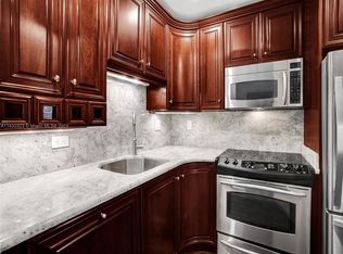 3020 NE 16th Ave APT 201, Fort Lauderdale, FL 33334