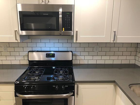 3rd image of 4477 30th St