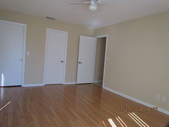 5th image of 29 Farragut Dr